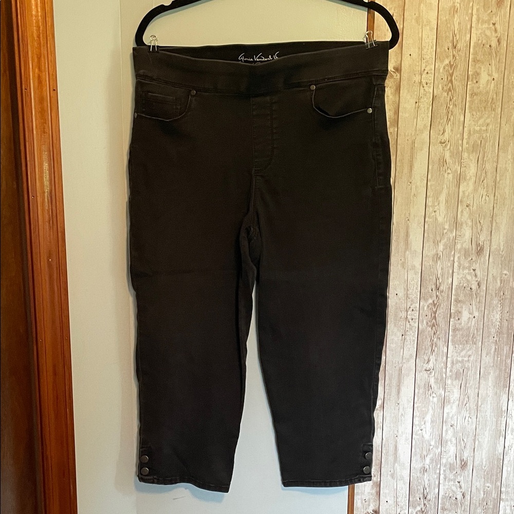 Gloria Vanderbilt Black Slimming Pants